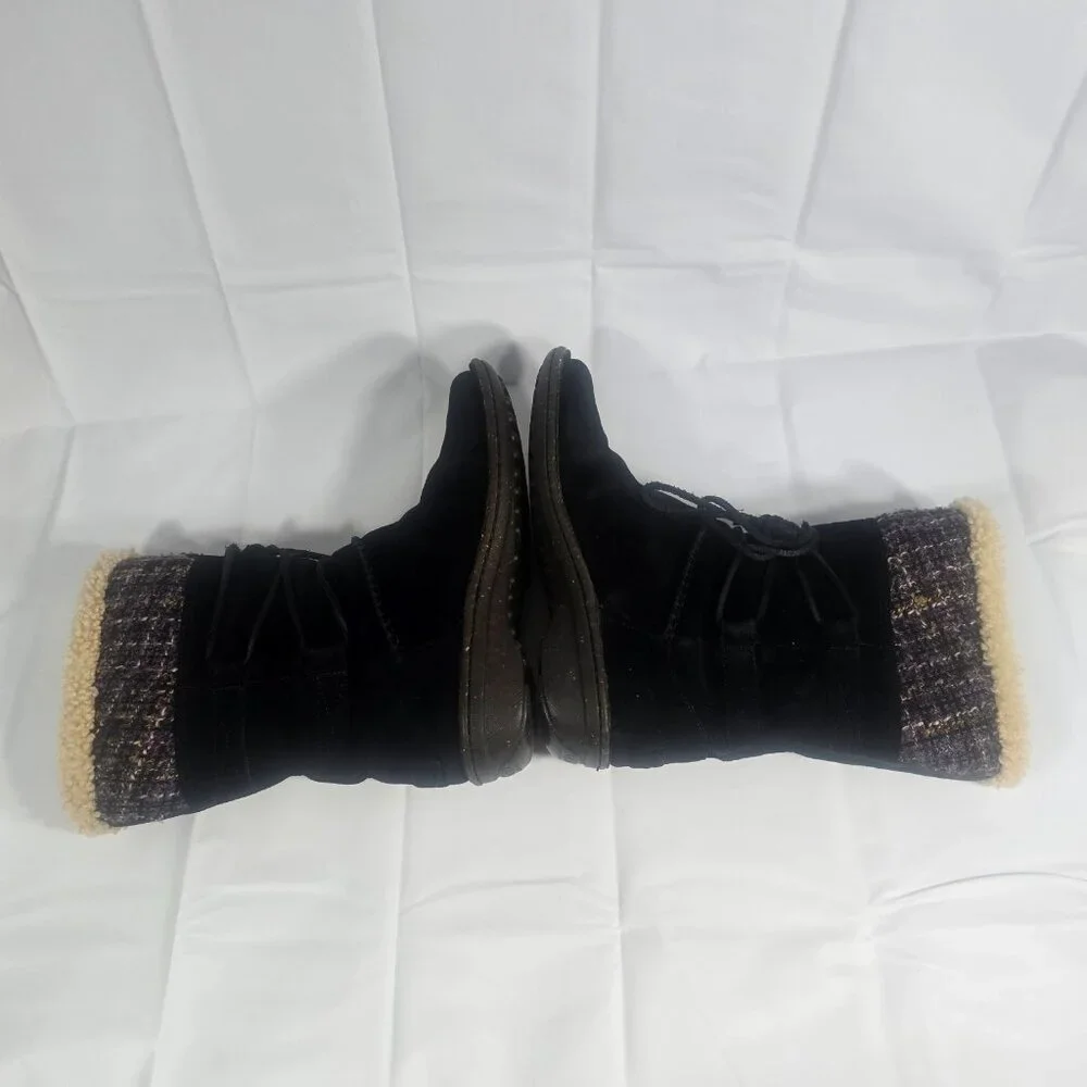 UGG Australia Shearling Winter Boots Women Size 9 Black Suede Lace-Up Mid-Calf